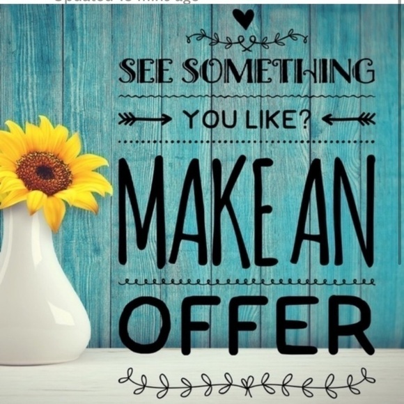 It never hurts to ask! Offers can be made by putting an item in a bundle. - Picture 1 of 1